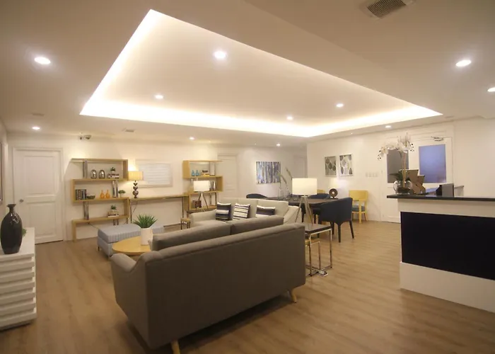 Hotel Bryan