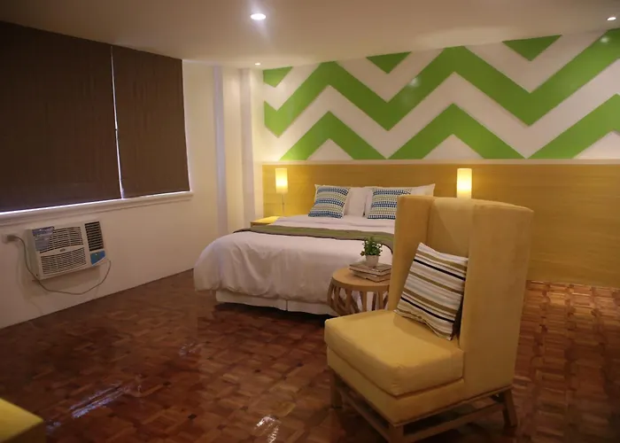 Bryan Hotel Manille
